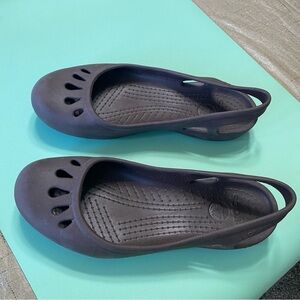 CROCS Iconic Comfort Jelly Summer Flat Sandals in Brown Size 9